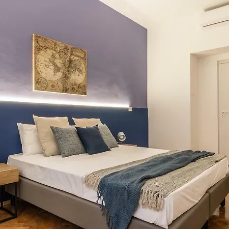 Elegante Da 6 Blu&oro Apartment *