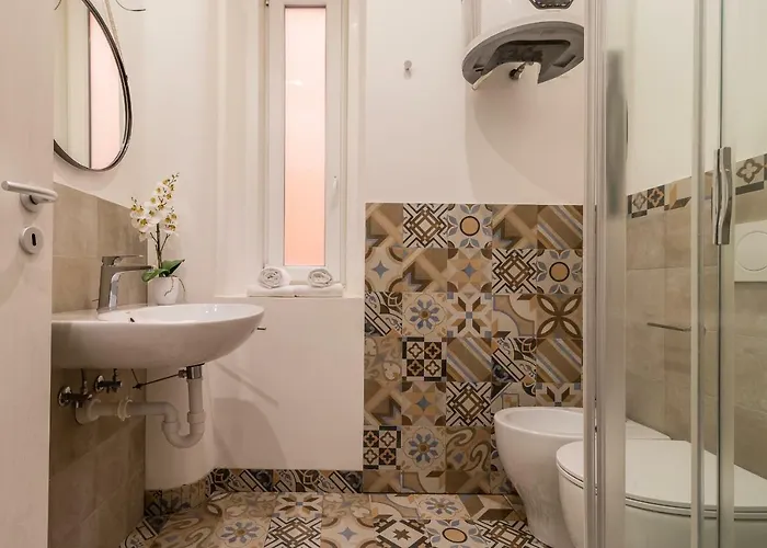 Elegante Da 6 Blu&oro Appartement